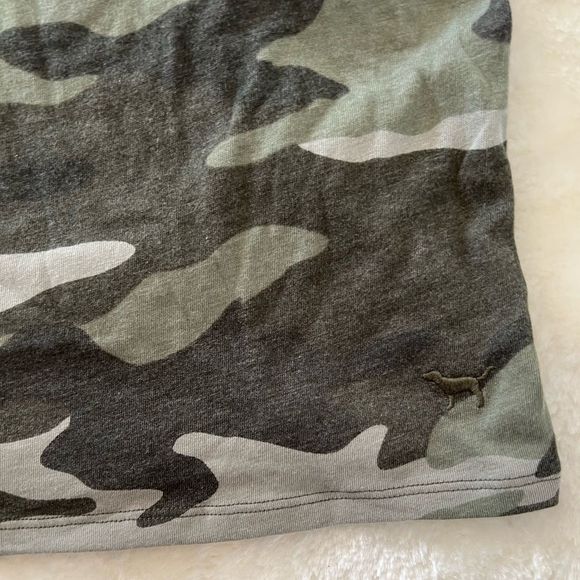 Pink VS Army Print Top - Picture 2 of 3